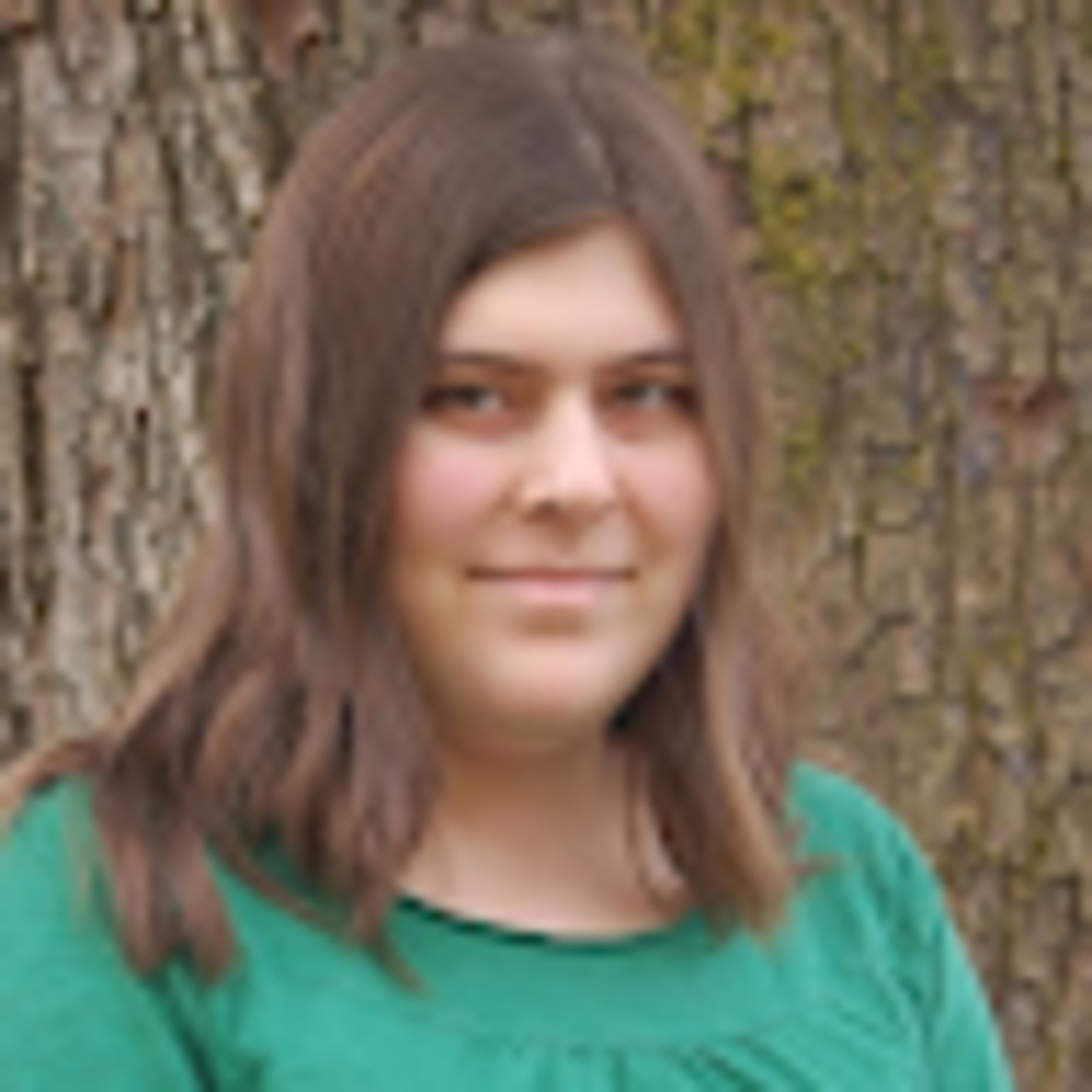Meet your Posher, Stephanie